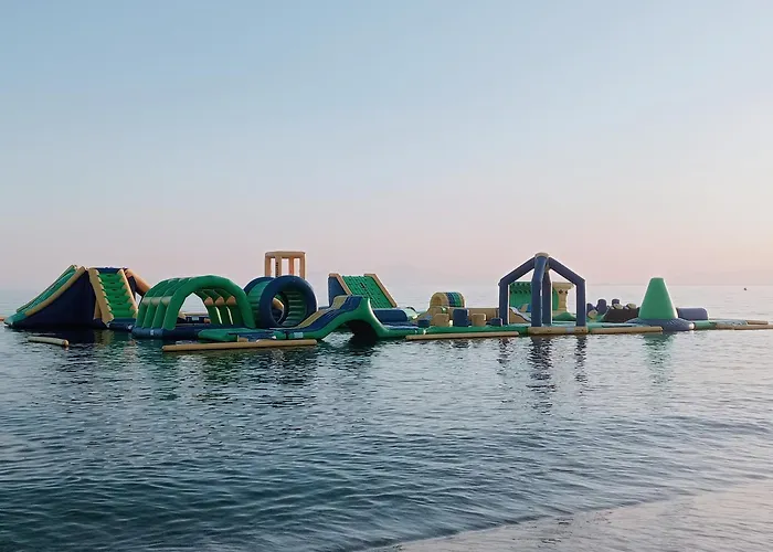 Spacious Fully Equipped Dora Holidays By The Sea At Флогита