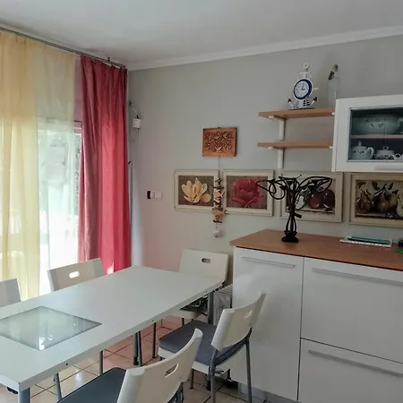 ολόκληρο Fully Equipped Dora Comfortable Holidays * Flogita
