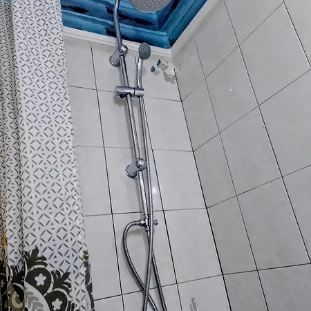 ολόκληρο Fully Equipped Dora Comfortable Holidays Apartment *
