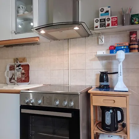 ολόκληρο Fully Equipped Dora Comfortable Holidays Apartment Flogita
