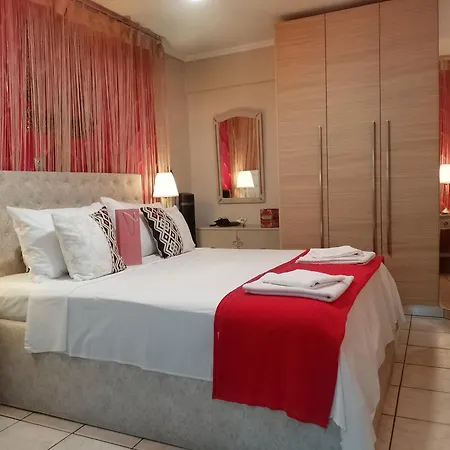 Spacious Fully Equipped Dora Holidays By The Sea At Flogita