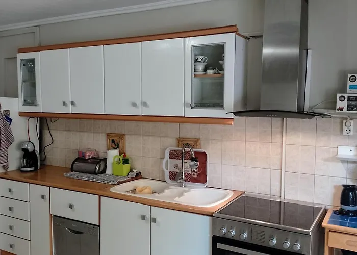 Daire Spacious Fully Equipped Dora Holidays By The Sea At