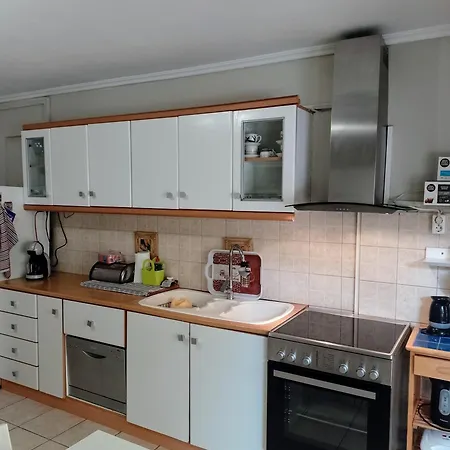 Апартаменты Spacious Fully Equipped Dora Holidays By The Sea At